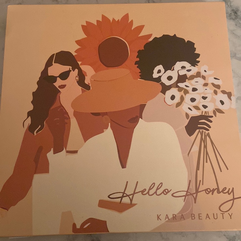 Kara Beauty Hello Honey Palette